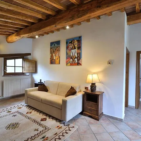 Petralexa Vila Gaiole in Chianti